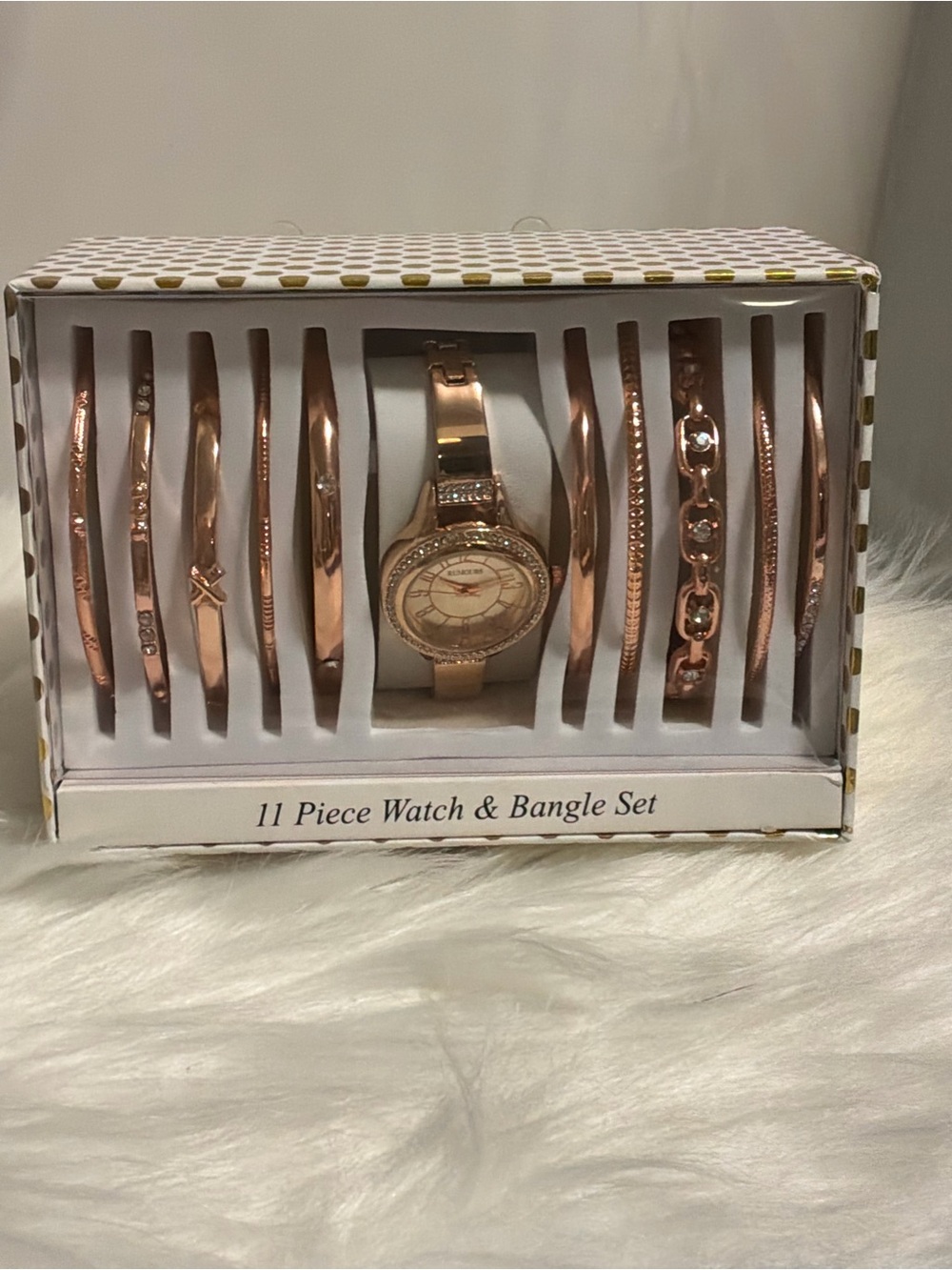 Women's Bracelet Watch Set - Picture 3 of 4
